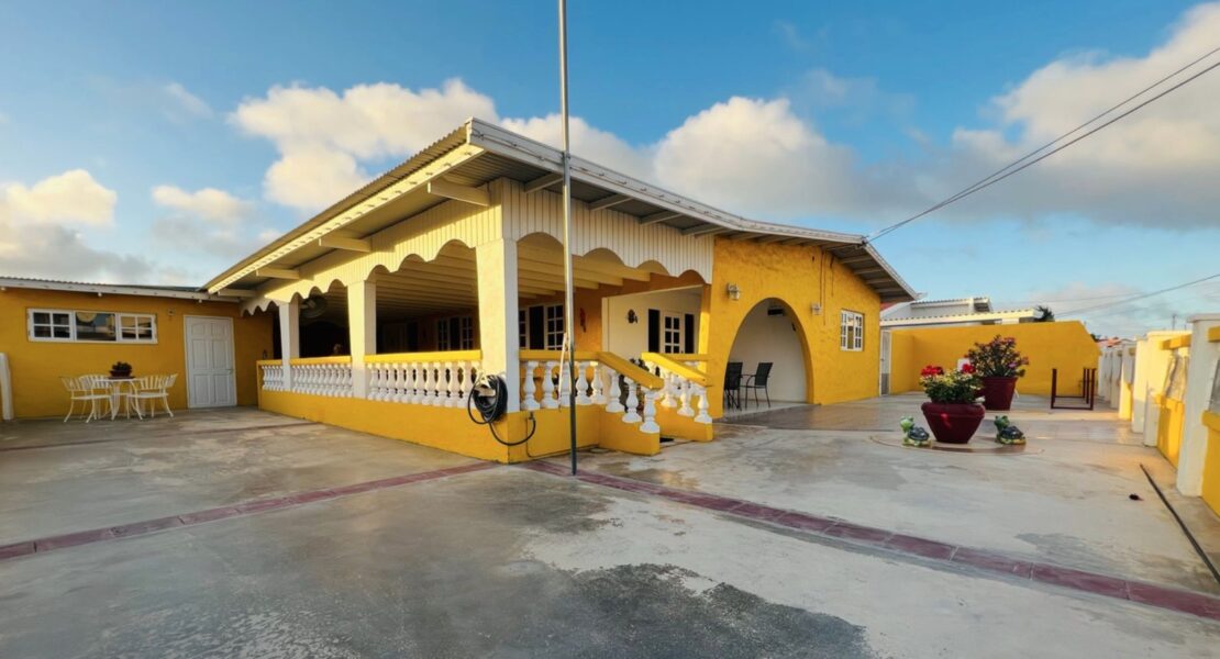 Property in Aruba for sale
